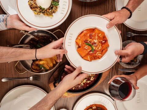 Must-Have Features for a Cozy and Inviting Restaurant Lounge