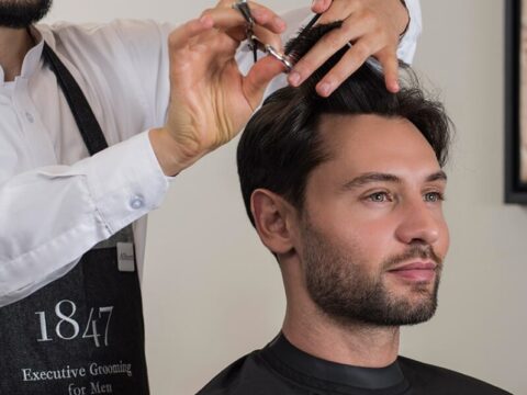 Quick Manicure And Pedicure Fixes For Busy People