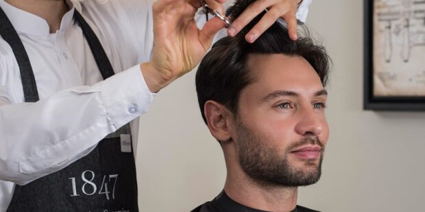 Quick Manicure And Pedicure Fixes For Busy People