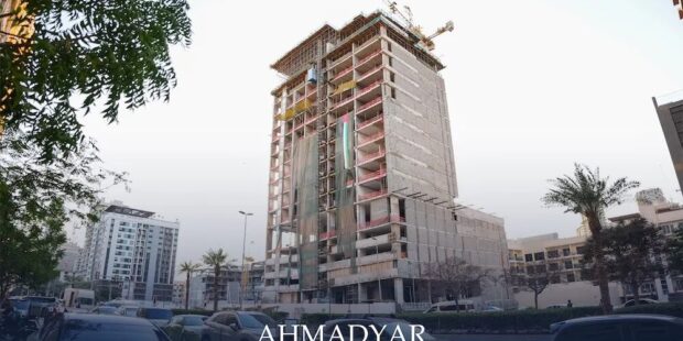 Top 6 Construction Contract Clauses That Protect Developers